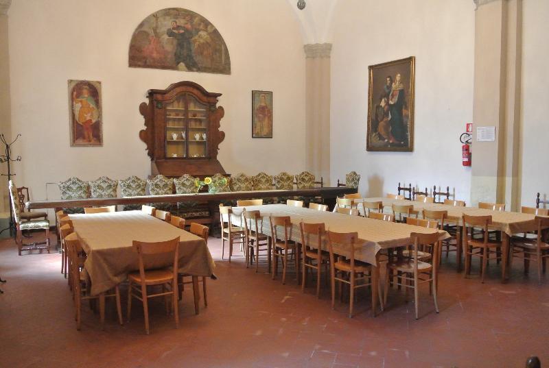 Monastero Ss. Annunziata Hotel Todi Bagian luar foto The refectory